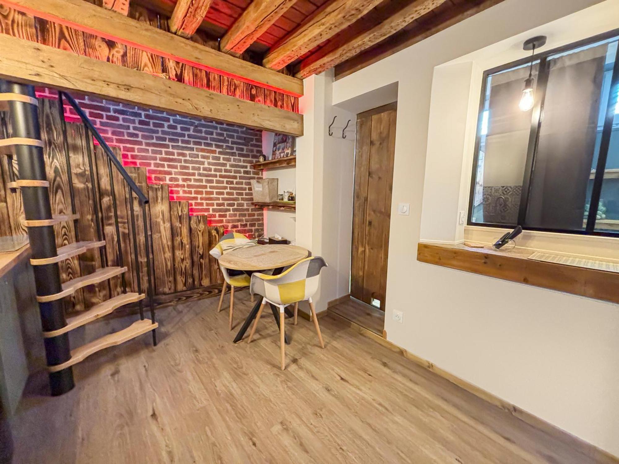 ボーヴェDuplex Cosy Avec Netflix & Amazon Primeアパートメント エクステリア 写真